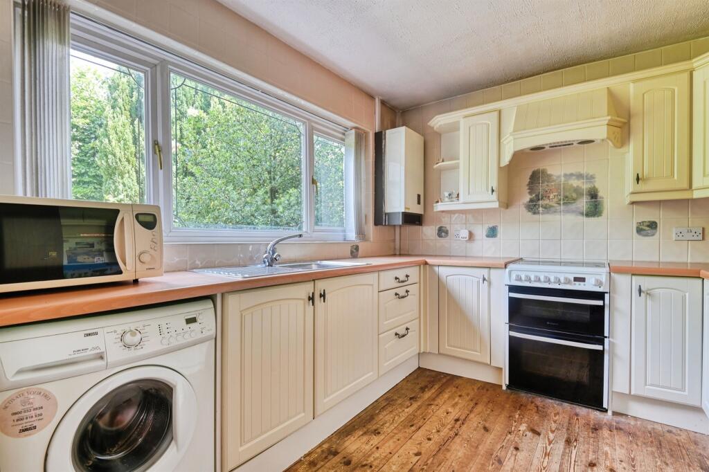 Additional image 4 of Kew Close, BIRMINGHAM