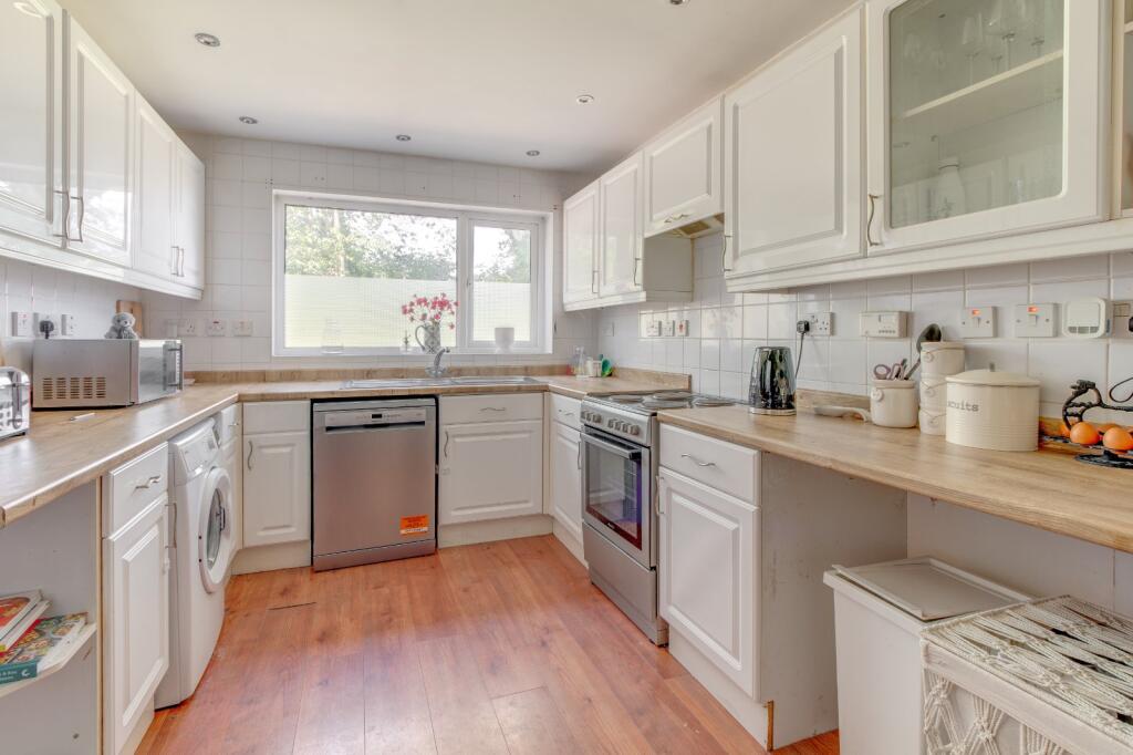 Additional image 12 of Whitchurch Close, Oakenshaw, Redditch, B98