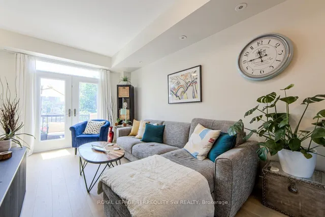 Additional image 2 of 80 Carr St Unit TH15