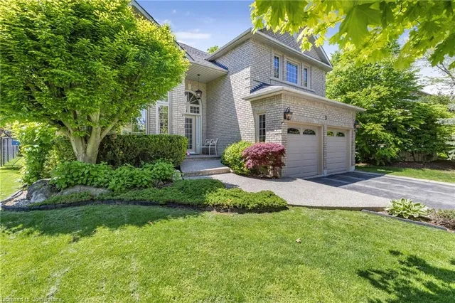 Additional image 3 of 3 Coleman Crt