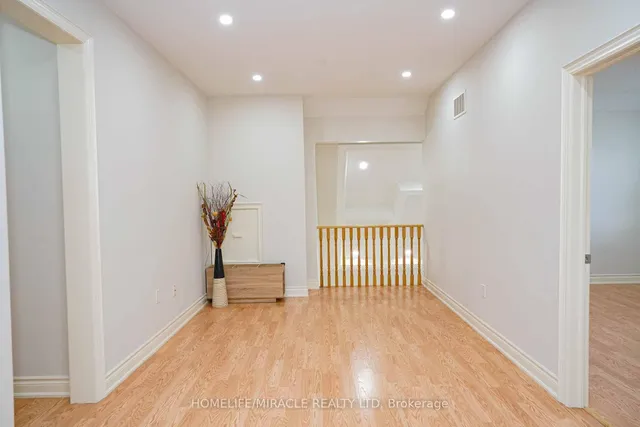 Additional image 32 of 6 Belladonna Circ