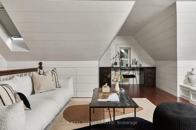 Additional image 35 of 73 Lakeview Ave