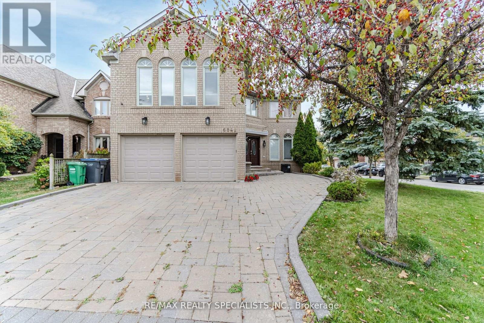 UPPER - 6842 FOREST PARK DRIVE|Mississauga (Lisgar), Ontario L5N6X6