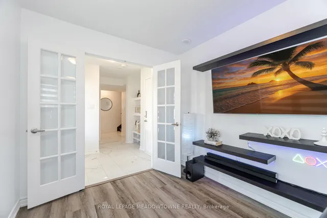 Additional image 9 of 898 Cactus Pt