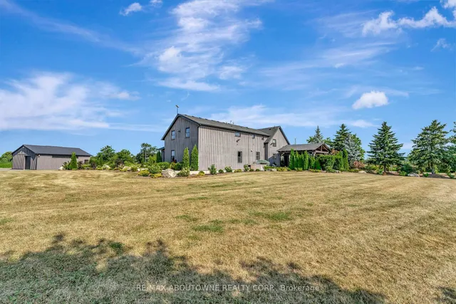 Additional image 48 of 8301 Leeming Rd