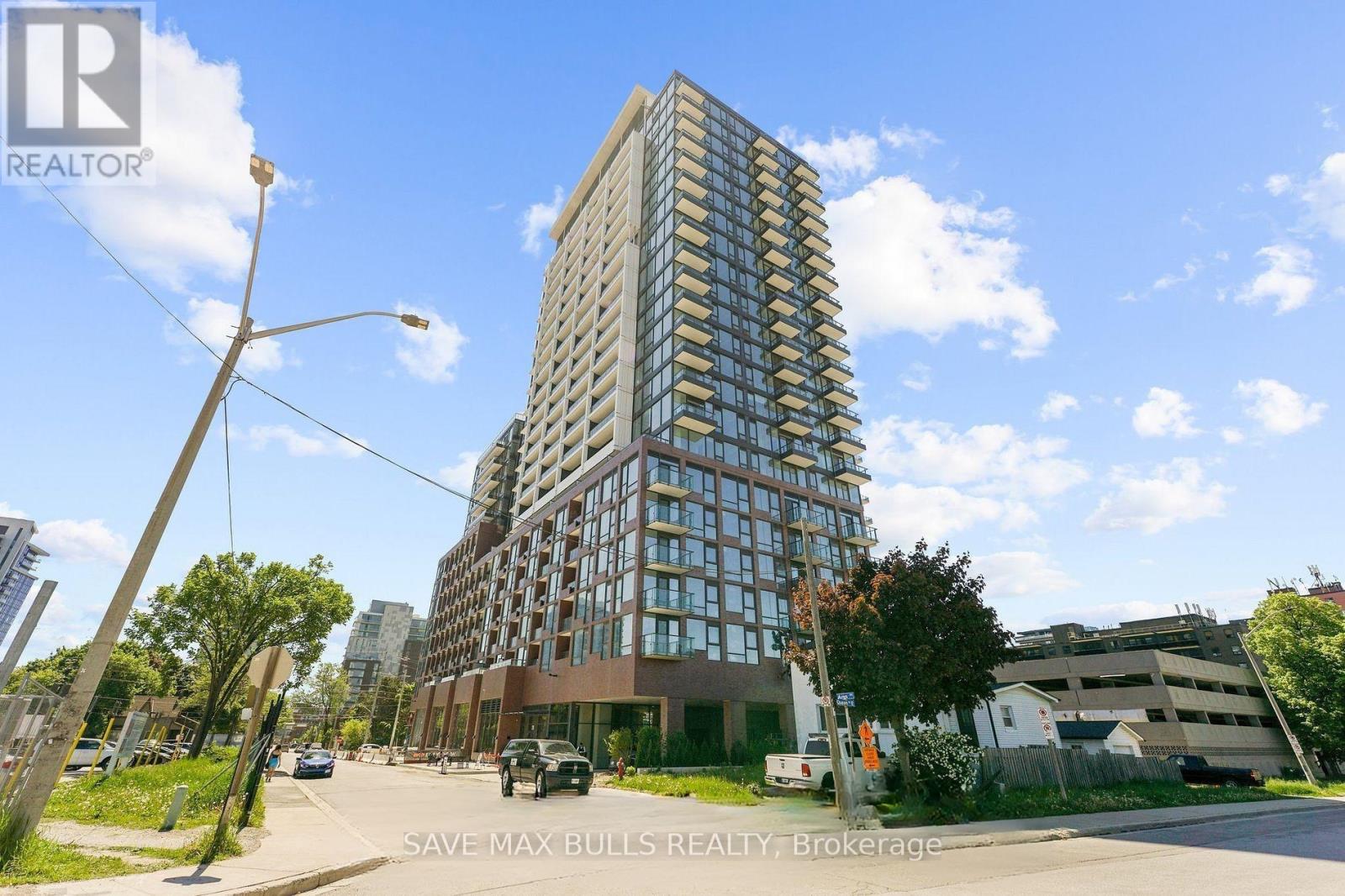 Property image for 723 - 28 ANN STREET|Mississauga (Port Credit), Ontario M3C0H5