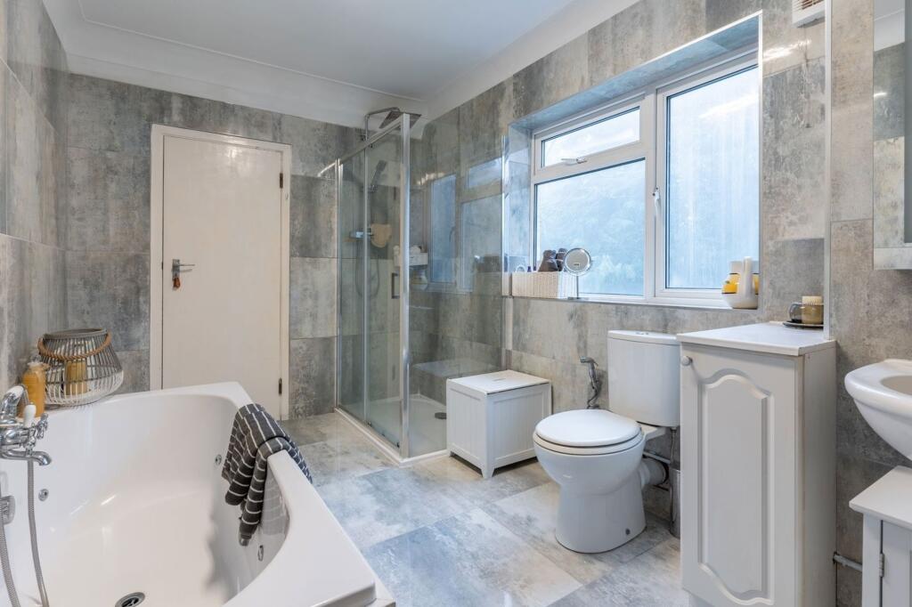 Additional image 19 of Linthurst Road, Blackwell, B60