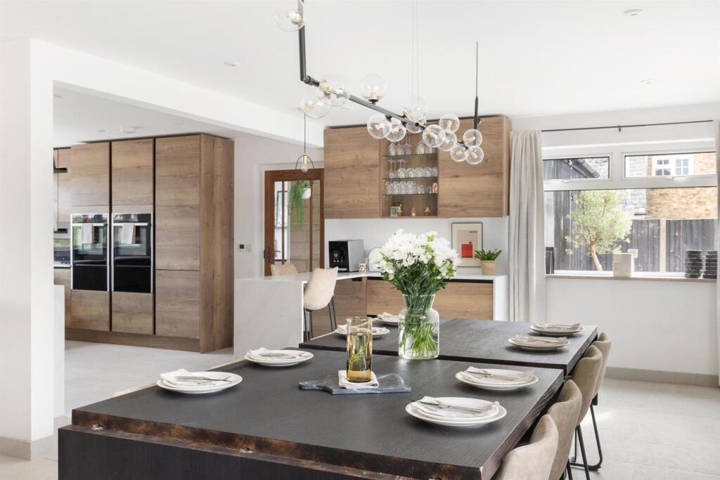 Additional image 8 of Closworth, Yeovil