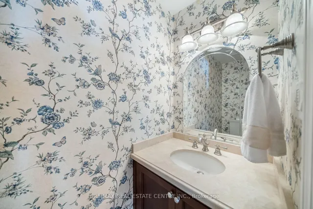 Additional image 17 of 116 Kenpark Ave