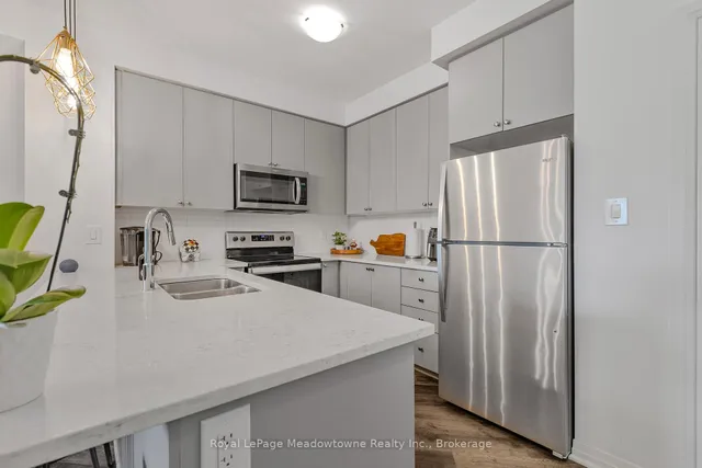 Additional image 19 of 610 Farmstead Dr Unit 324