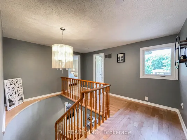 Additional image 28 of 126 Weir Cres