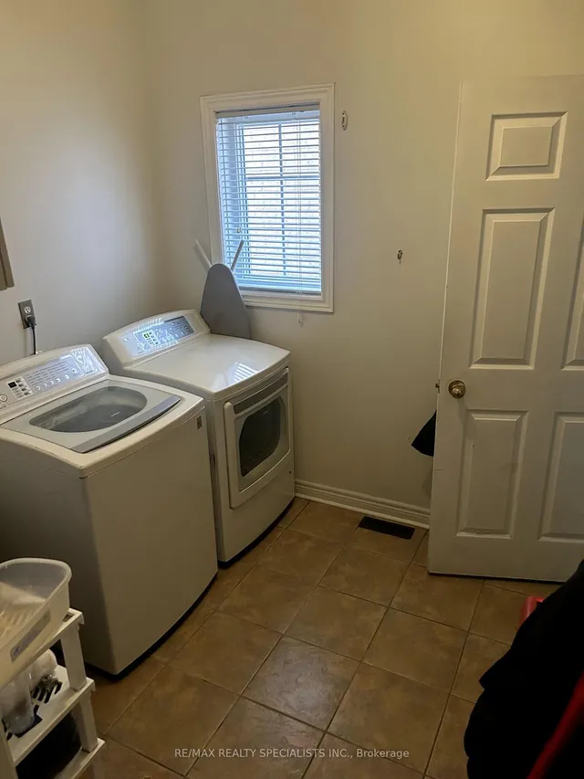 Additional image 16 of 64 Mossgrove Cres