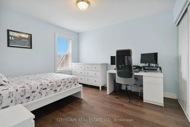 Additional image 24 of 713 Trudeau Dr