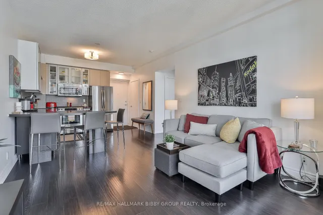 Additional image 5 of 33 Lombard St Unit 2204
