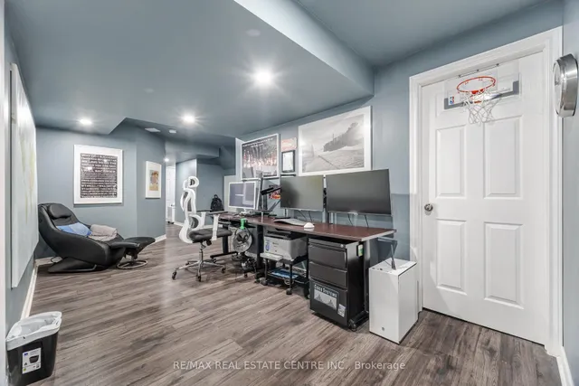 Additional image 34 of 1046 Costigan Rd