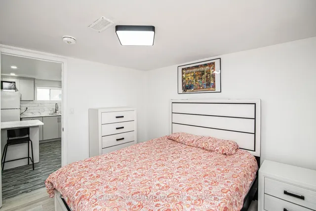 Additional image 35 of 140 East 35th St
