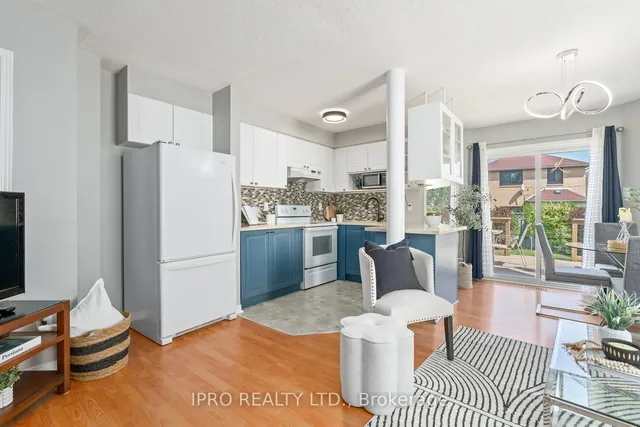 Additional image 8 of 142 Richwood Cres