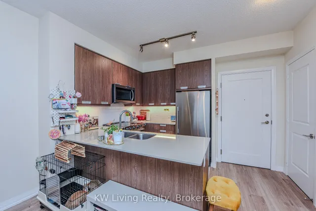 Additional image 9 of 65 Watergarden Dr Unit 810