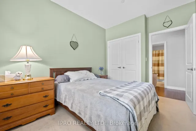 Additional image 21 of 33 Whitmer St Unit 112