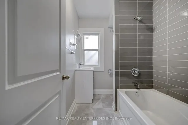 Additional image 4 of 26 Fairleigh Ave