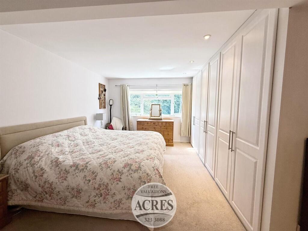 Additional image 20 of Thornhill Park, Streetly