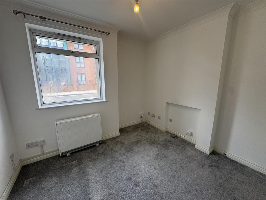 Additional image 4 of Spinners End Drive, Cradley Heath, West Midlands