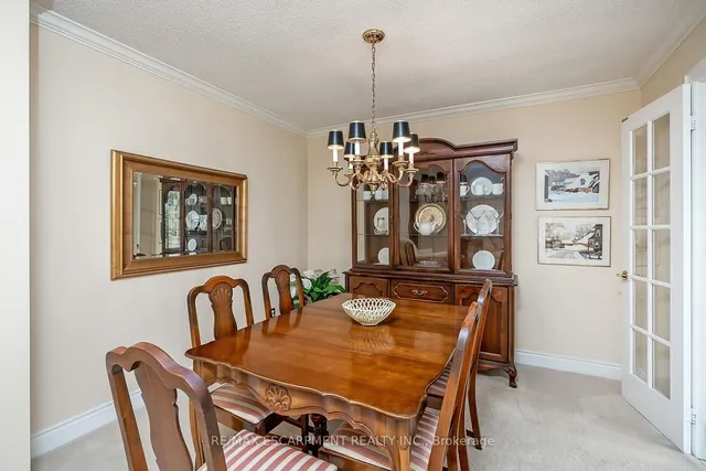 Additional image 11 of 442 Maple Ave Unit 609