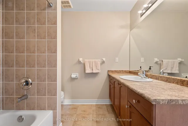 Additional image 32 of 9 Black Bear Tr