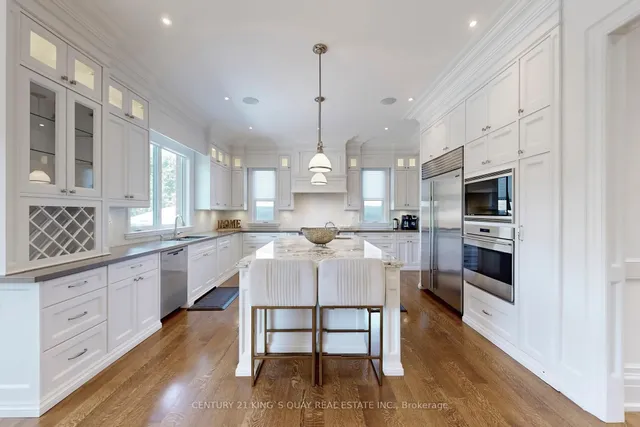 Additional image 9 of 33 Citation Dr