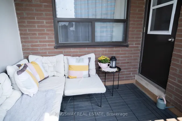 Additional image 14 of 451 The West Mall Dr Unit 518