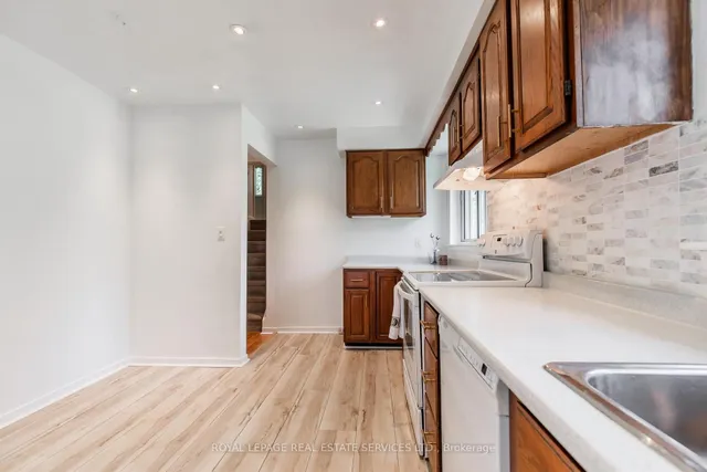 Additional image 14 of 75 Upwood Ave