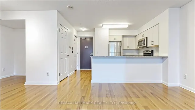 Additional image 8 of 30 Grand Trunk Cres Unit 3205
