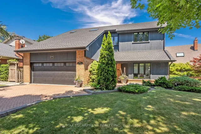 275 Alexander Crt