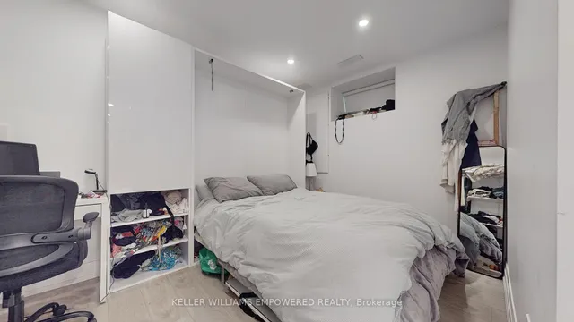 Additional image 34 of 82 Russett Ave