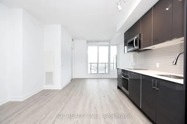 Additional image 7 of 1926 Lakeshore Blvd Unit 3615