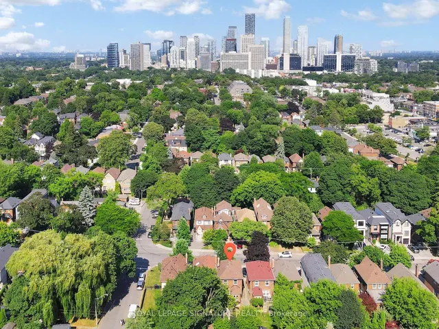 Additional image 41 of 68 Castlewood Rd