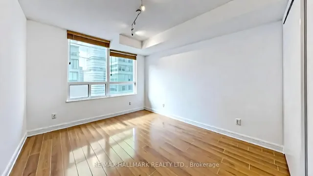 Additional image 17 of 30 Grand Trunk Cres Unit 3205