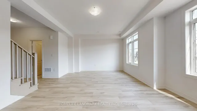 Additional image 11 of 3192 SIXTH Line