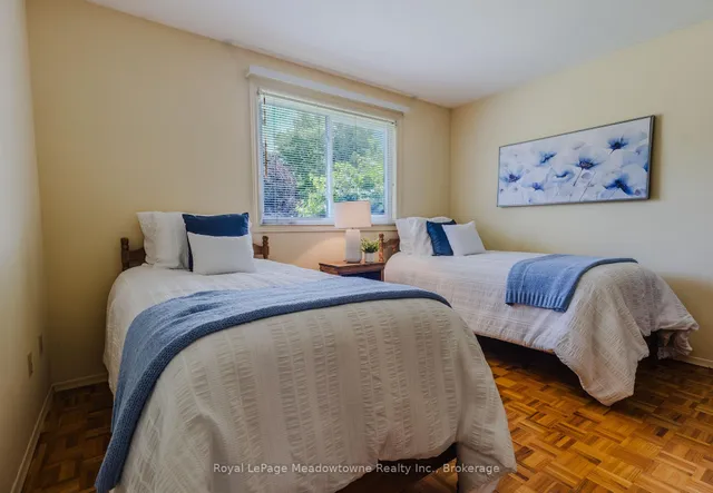 Additional image 23 of 840 Cedarbrae Ave