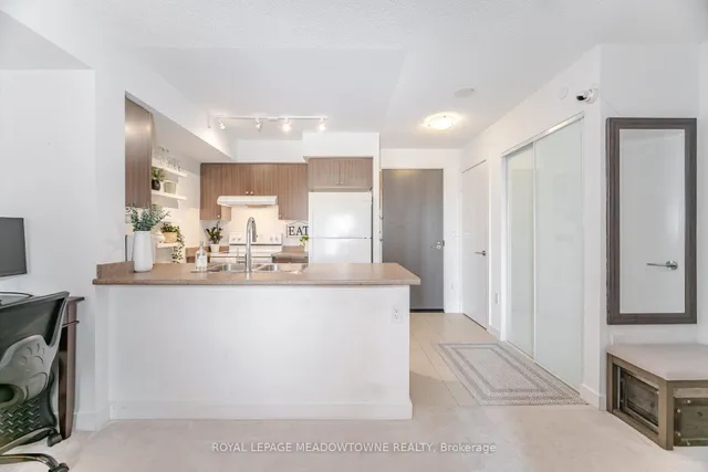 Additional image 8 of 1346 Danforth Rd Unit 815