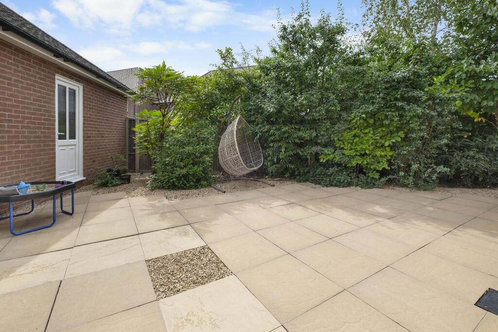 Additional image 26 of Norris Close, Bromsgrove B60 3SJ