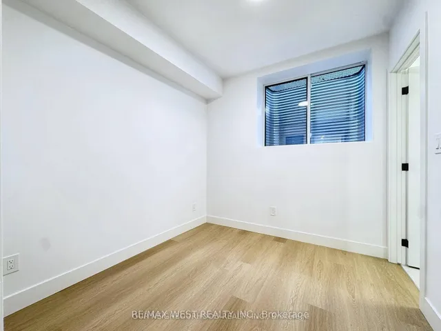 Additional image 35 of 49 Morningside Ave