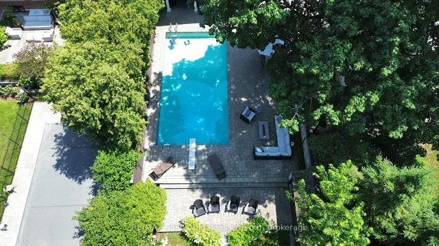 Additional image 48 of 112 Chedoke Ave