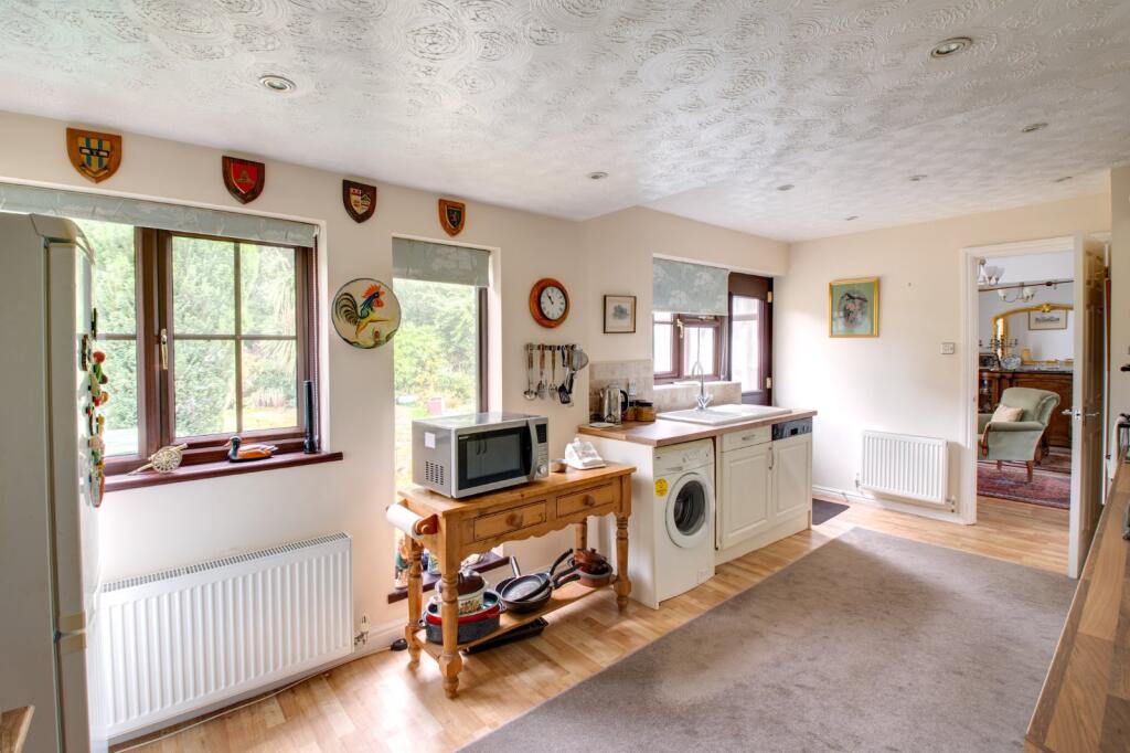 Additional image 9 of Planetree Close, Bromsgrove, Worcestershire, B60