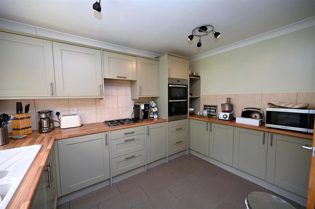 Additional image 17 of Niall Close, Edgbaston, Birmingham