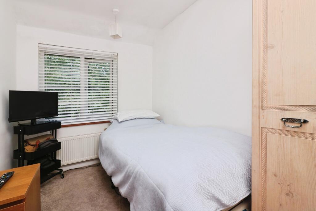 Additional image 8 of Howlands, Welwyn Garden City, AL7