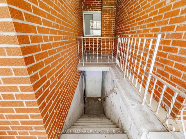 Additional image 45 of 31 Woodenhill Crt