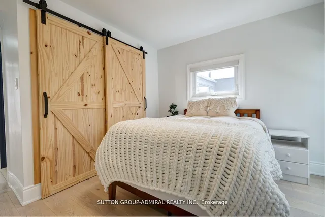 Additional image 11 of 70 Carlaw Ave