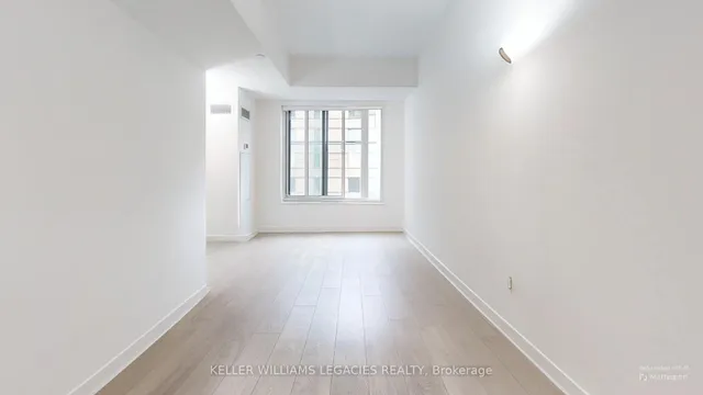 Additional image 10 of 543 Richmond St Unit 405