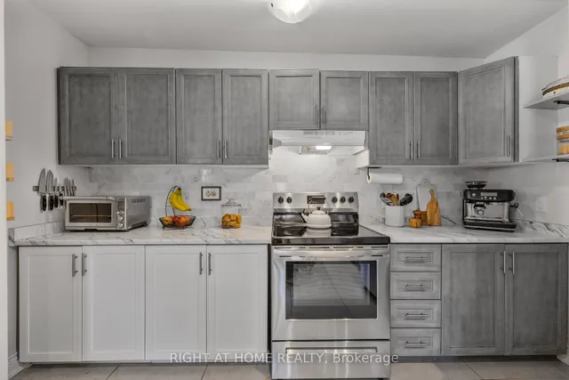 Additional image 11 of 71 Robins Ave